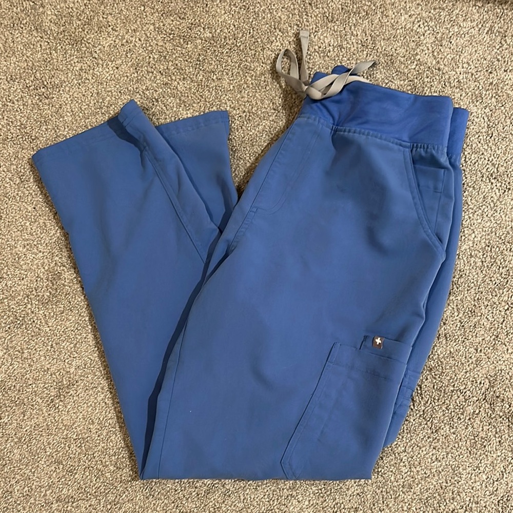Figs Ceil Blue high-waisted Scrub Pants with Pockets